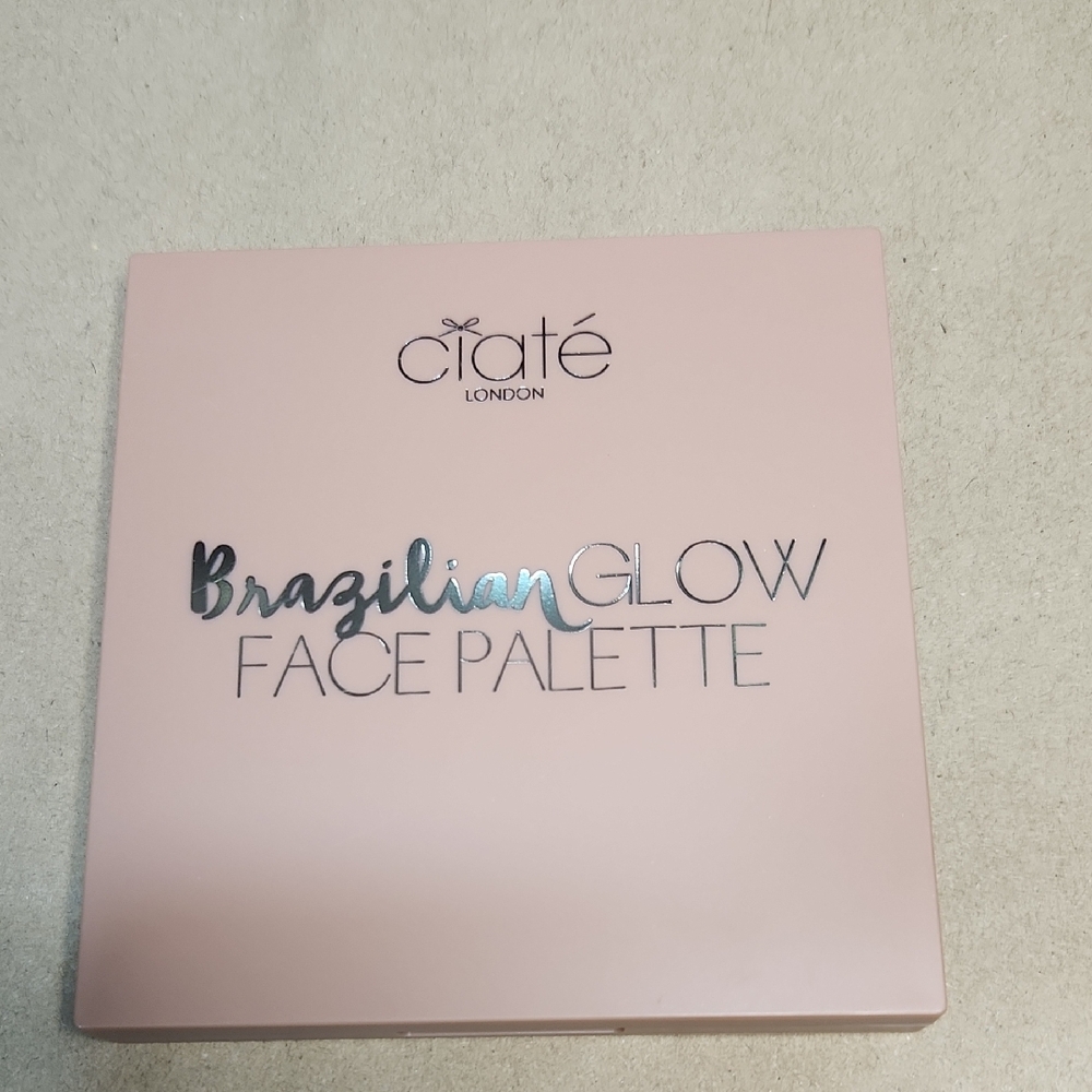 Brazillian Face And Eye Palette